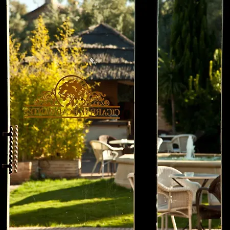 Hotell Cigarral De Caravantes 3*