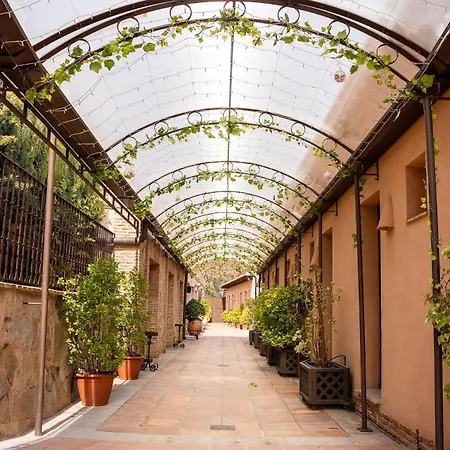 Hotell Cigarral De Caravantes 3*